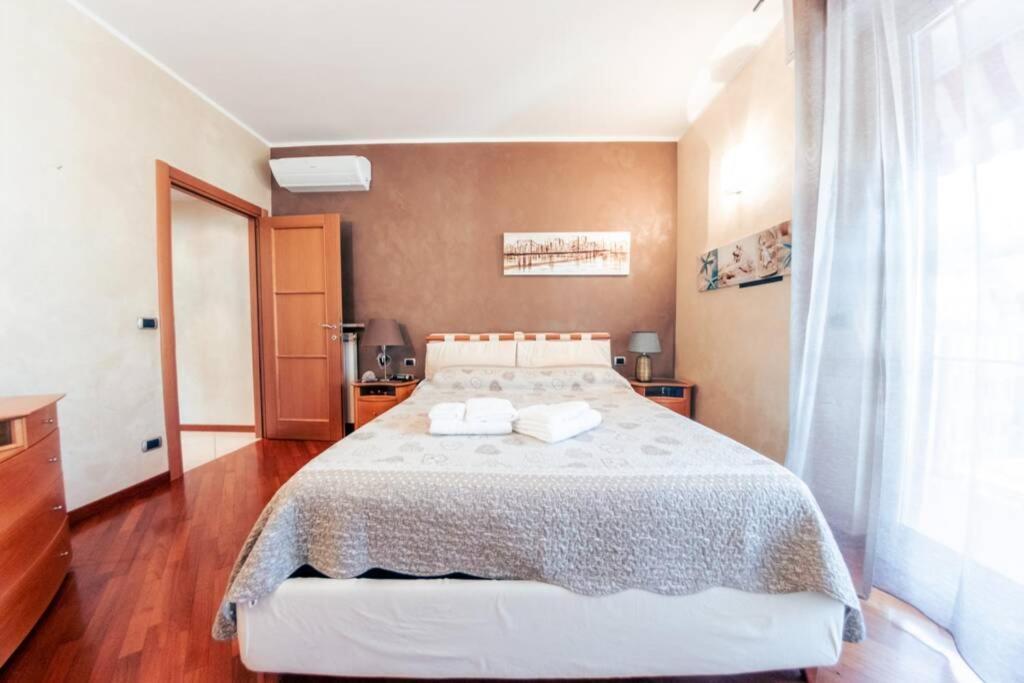 Casa Luca Flexyrent - Parking - A C - Wifi Apartman Rapallo Kültér fotó