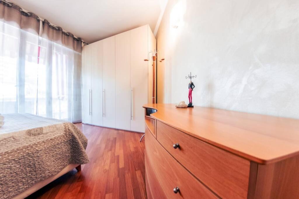 Casa Luca Flexyrent - Parking - A C - Wifi Apartman Rapallo Kültér fotó