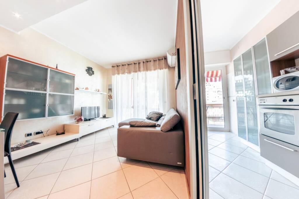 Casa Luca Flexyrent - Parking - A C - Wifi Apartman Rapallo Kültér fotó
