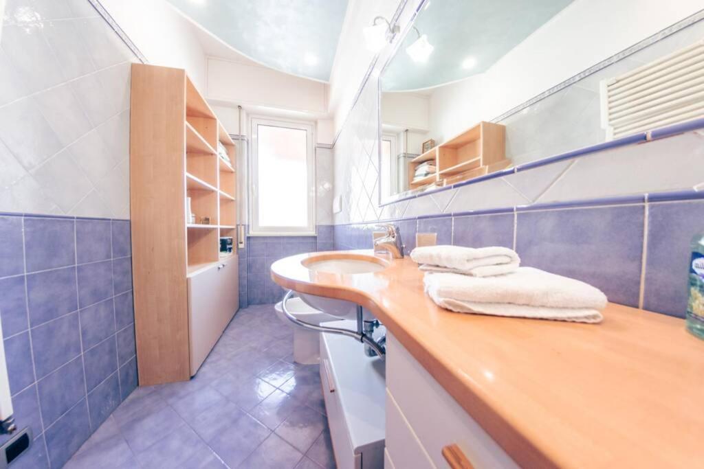 Casa Luca Flexyrent - Parking - A C - Wifi Apartman Rapallo Kültér fotó